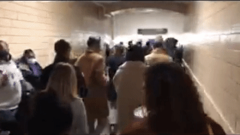 川普慌了，國會佔領者真的有能力和正規軍對抗？