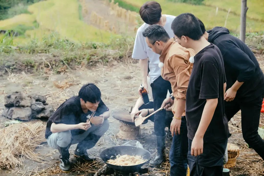 高分美食综艺强推，让人嘴馋到不行，手上的肉包子都不香了！