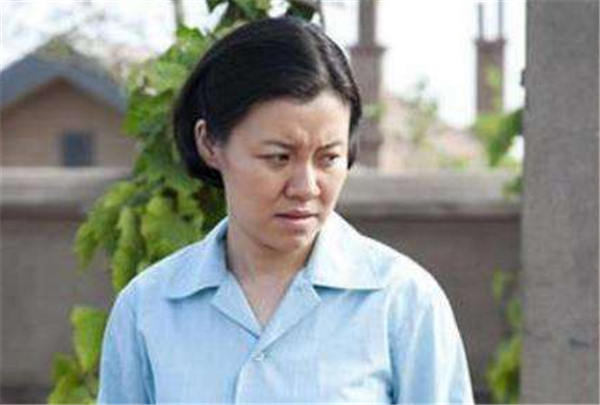 父母爱情：人性之恶，这就是苦出身的江德华反