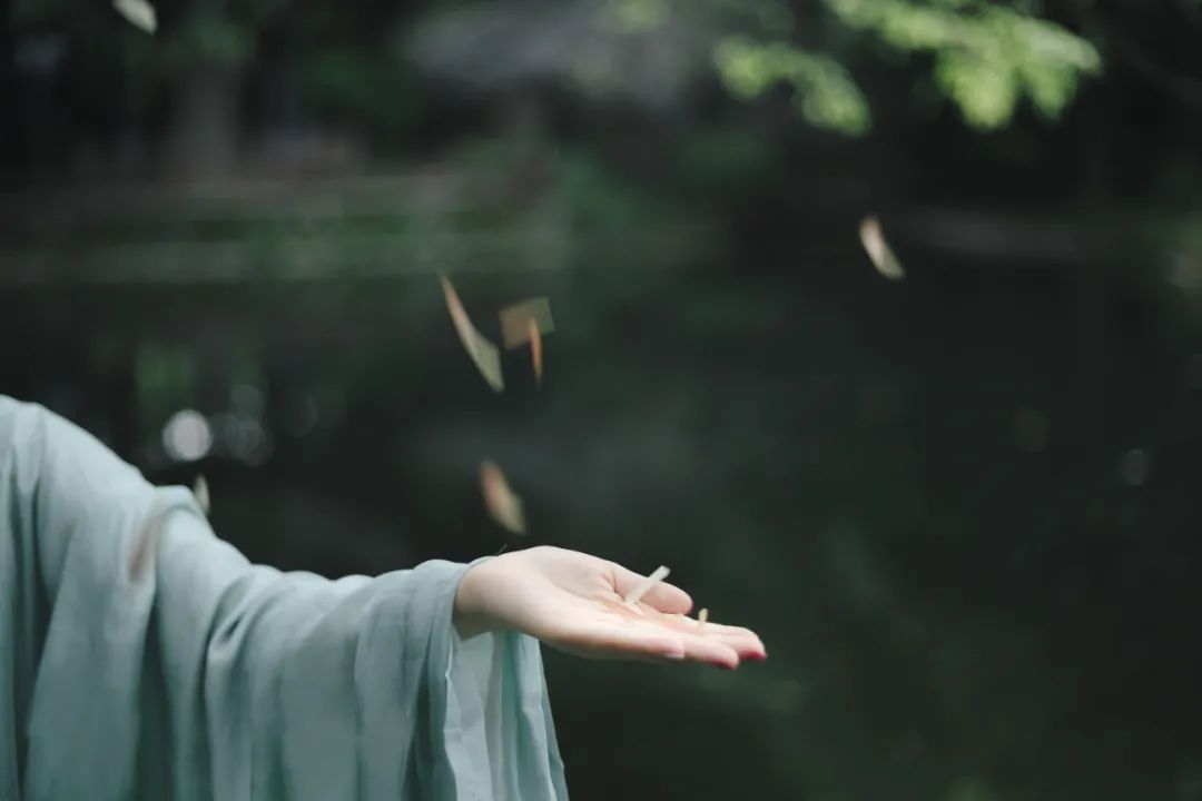 12句痛到心里的伤感诗句，别等离开了才知道珍惜-第6张图片-非凡网