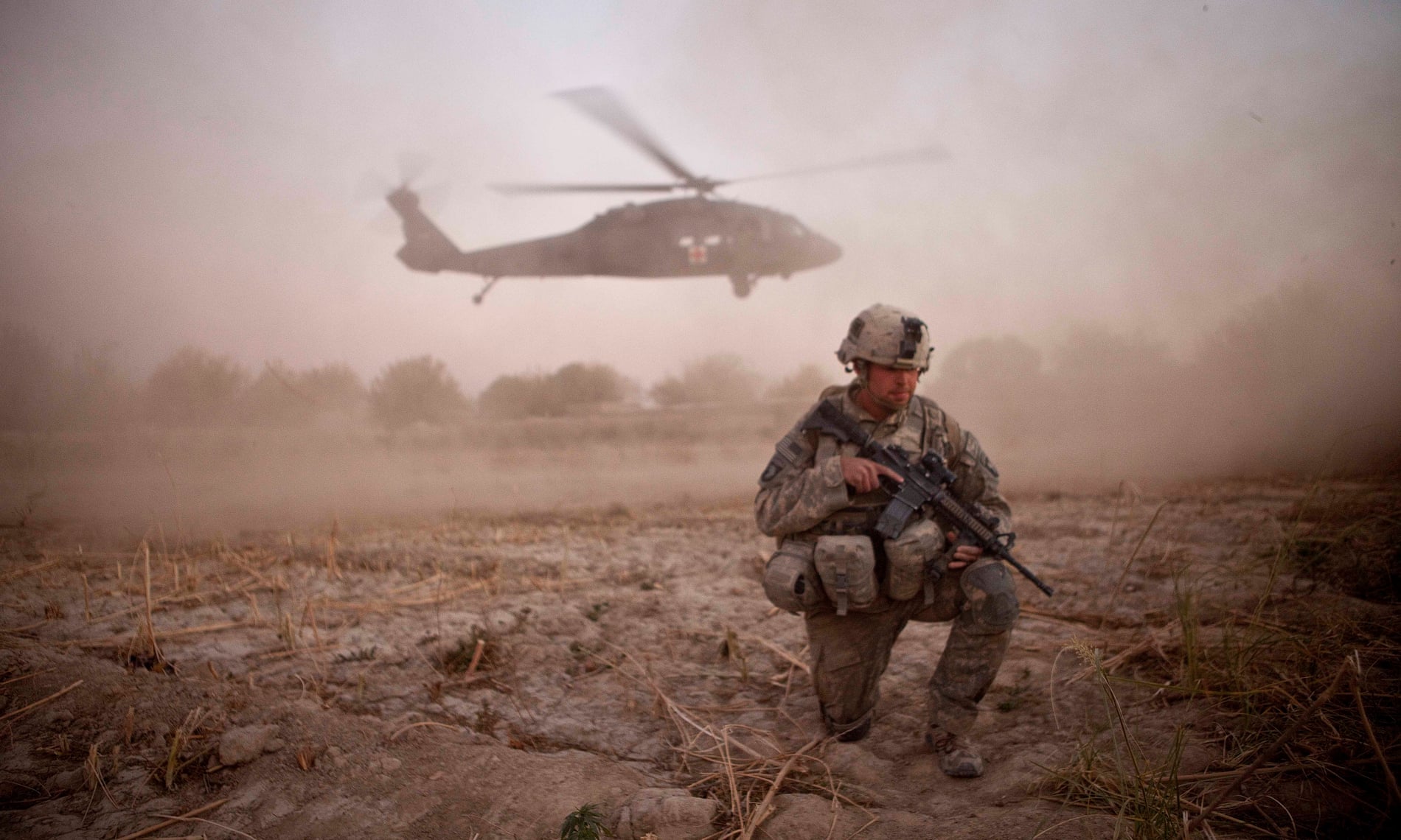 美国在叙利亚给俄罗斯“挖坑”未果，自己却在