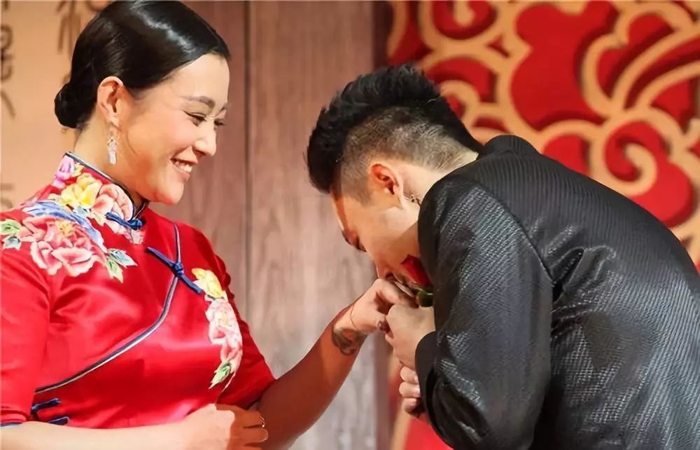 拍“文藝片”與鄧超分手，嫁李光潔慘遭背叛，郝蕾的坎坷情史