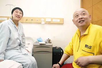 傅彪去世已有16年，承诺要帮他养儿子的葛优，做到了吗？