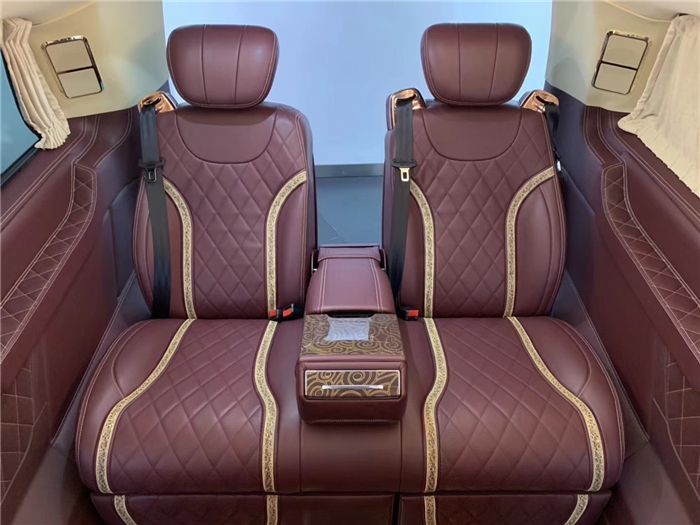 祥瑞富贵，紫气东来——奔驰V260L尊龙版纵享顶奢商务之旅