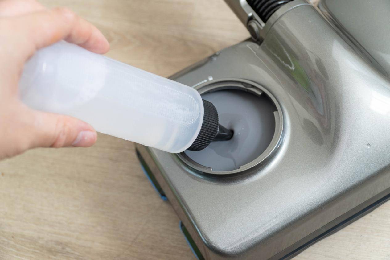 洒拖F6：吸拖一体、一次清洁，开启吸尘器2.0时代