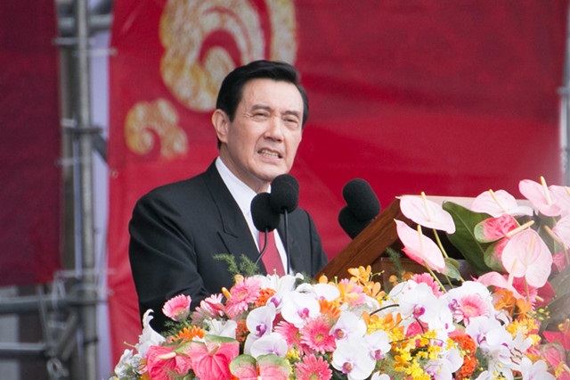 韓國瑜替馬英九出頭，喊話蔡英文：你承受得了嗎？