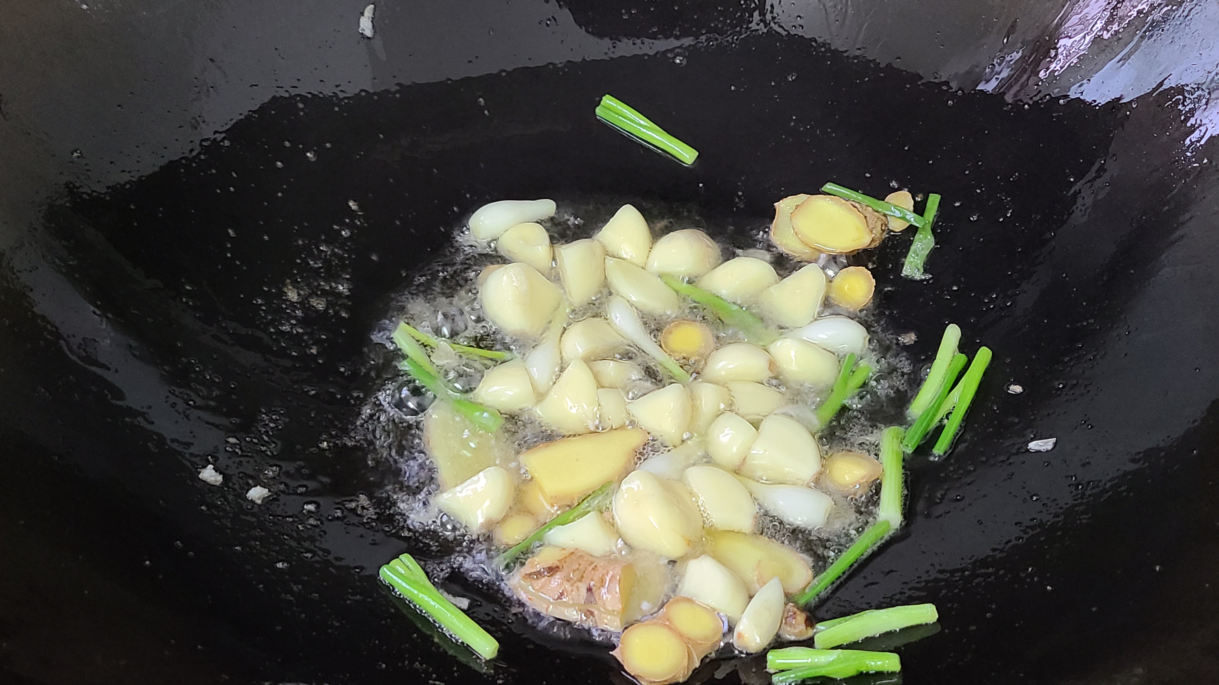 I love this method of fish meat. It has a strong fragrance and good taste.