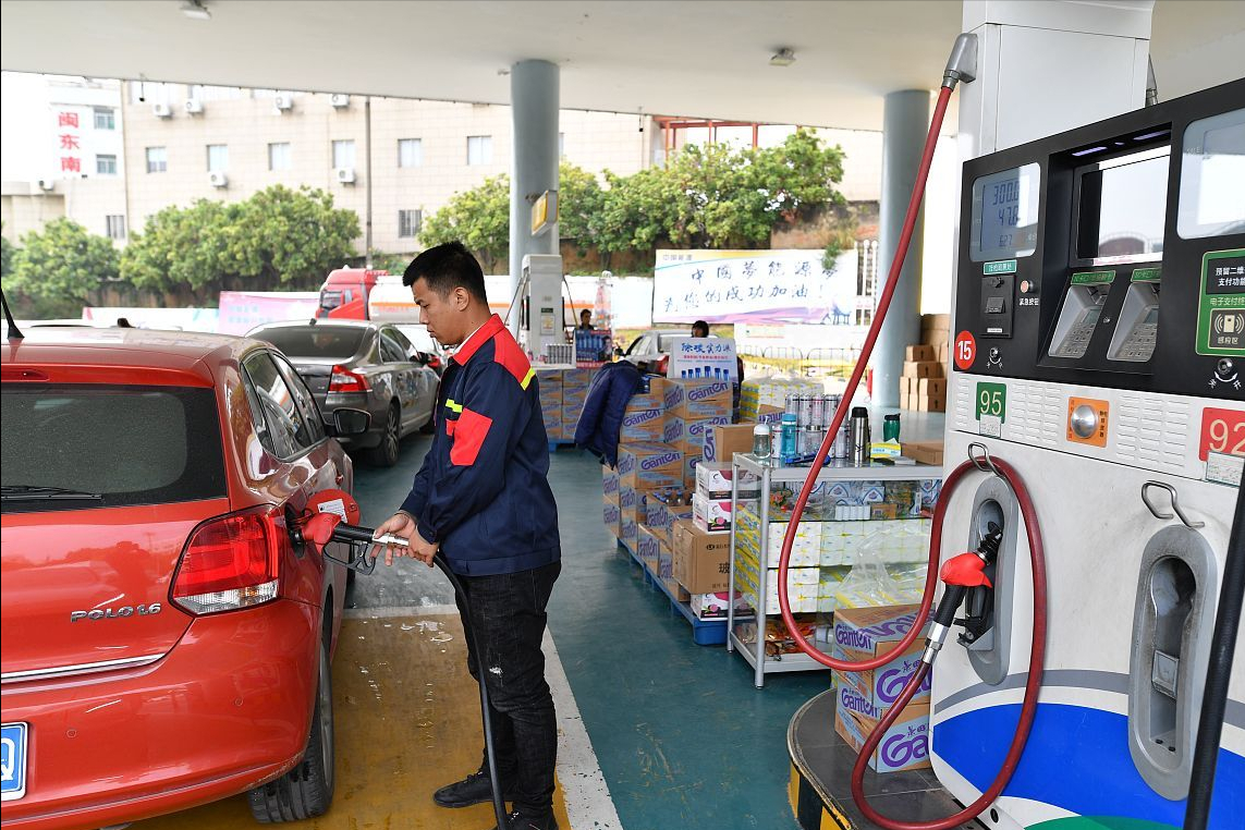 油价调整消息：今天3月9日，全国92、95号汽油最