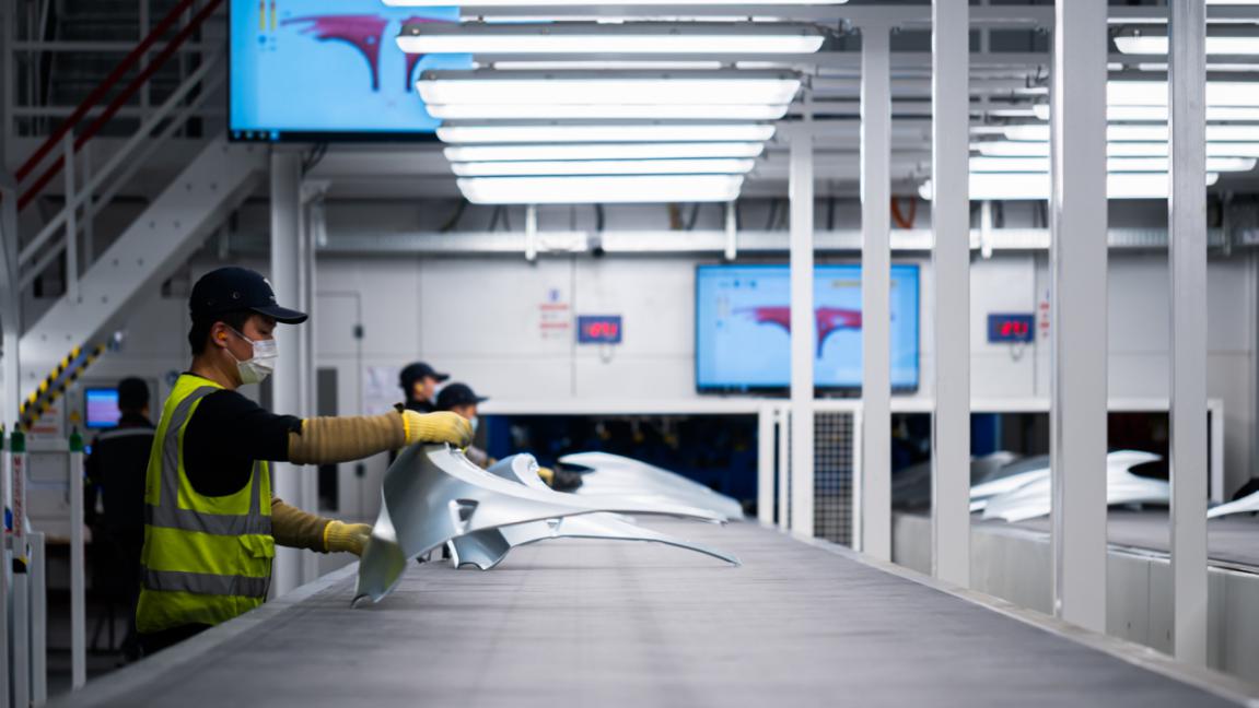 周产5000辆Model Y，智八斗记者实地探秘特斯拉超级工厂