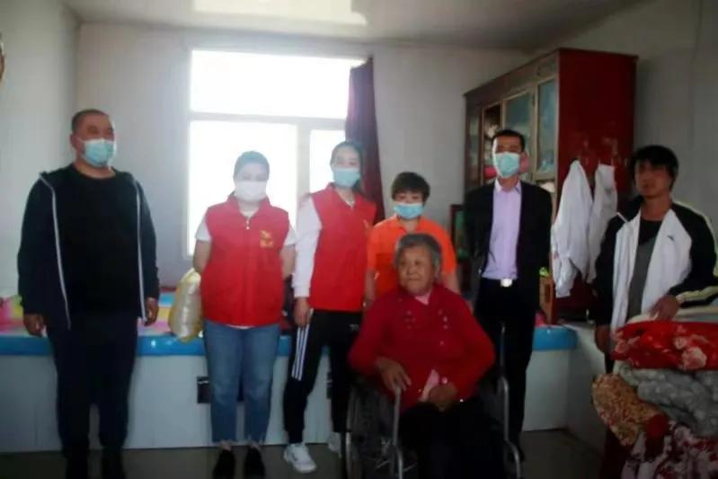 宝清县残联开展全国助残日走访慰问活动
