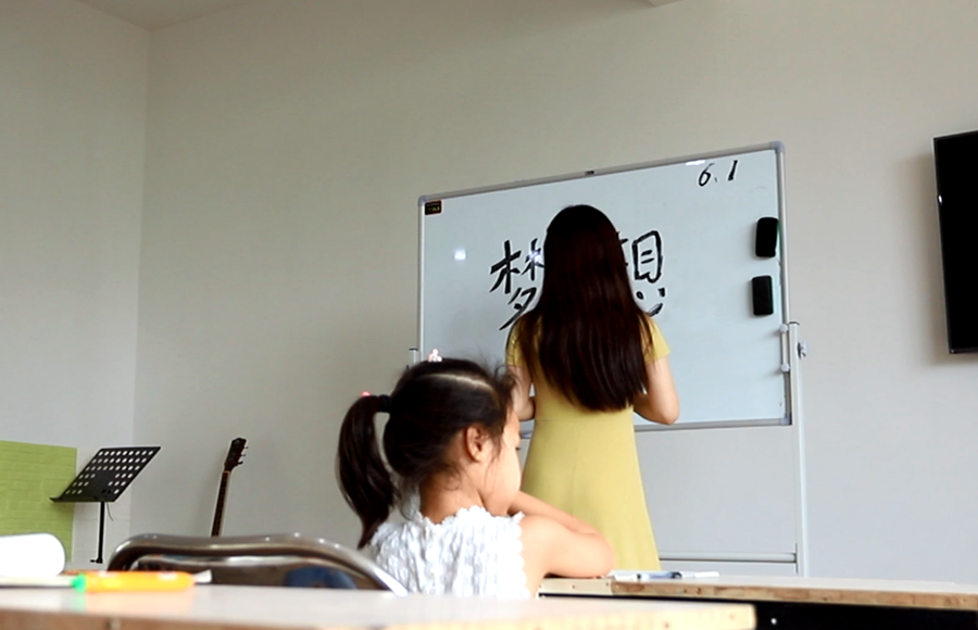 六一特别策划 | #小小工程机械梦#，抖音互动赢取