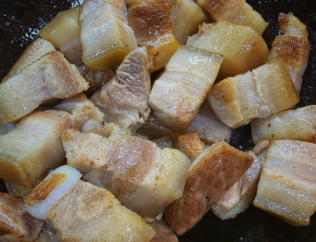 图片[4]-梅干菜烧肉的做法步骤图 冬天家人最爱吃的菜-起舞食谱网