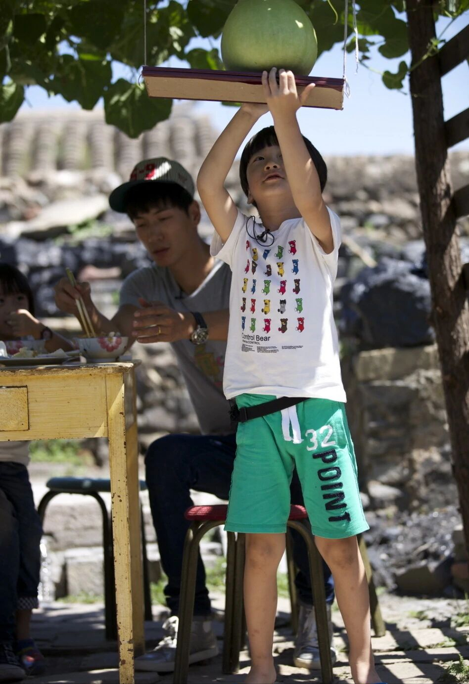 郭濤兒子14歲身高驚人，《爸爸去哪兒》里的孩子全都大變樣