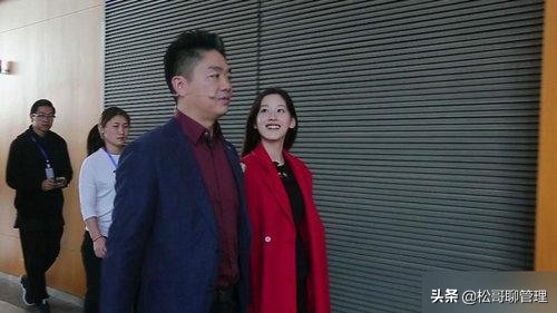 刘强东退出京东，江湖不再有东哥，这些事让他