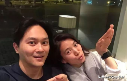 模範夫妻張智霖袁詠儀的家，室外景色霧中云裡，有種隱居式的生活