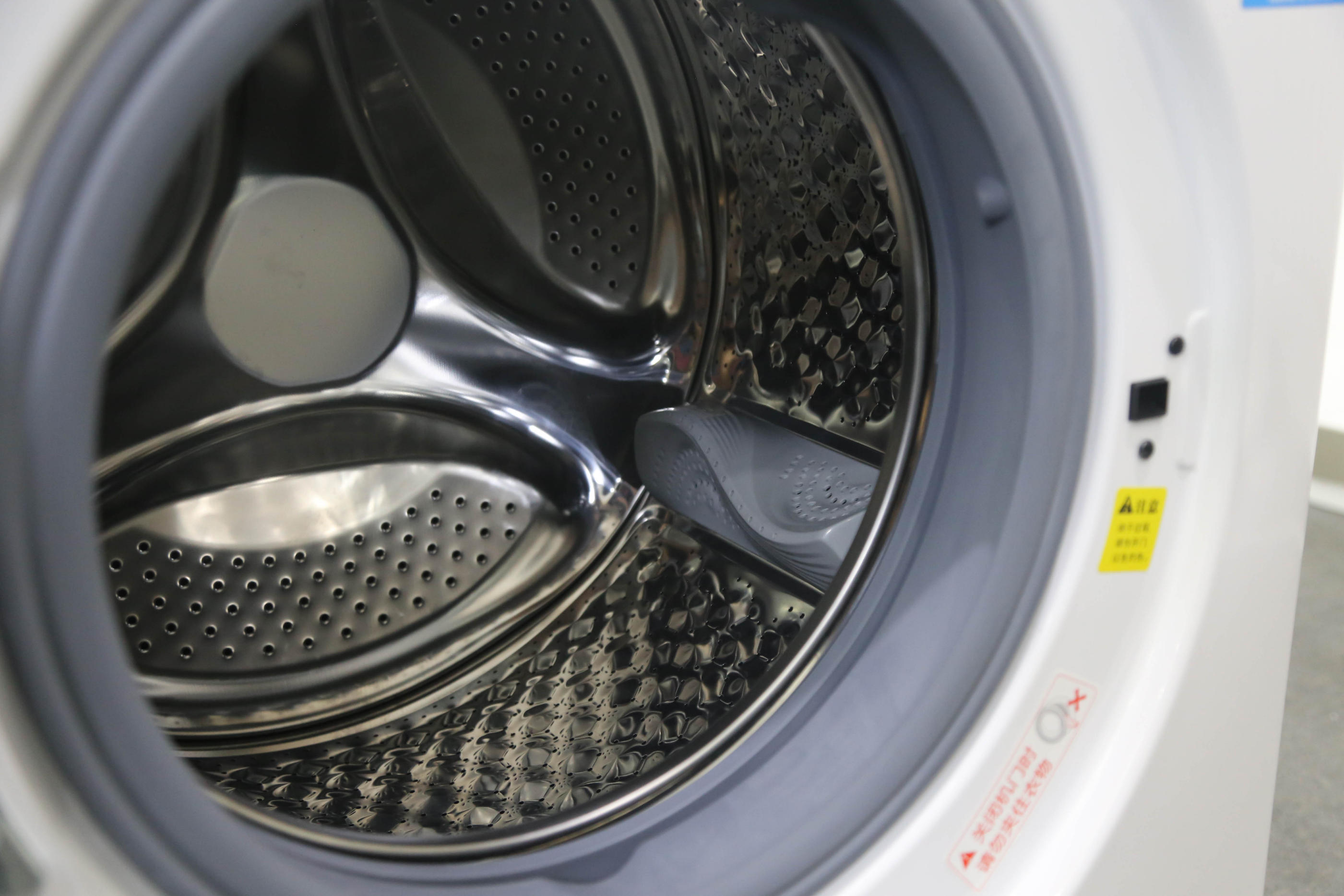 高温自清洁，日立洗衣机BD-D80CVE年底收官优惠福利_互联网_艾瑞网