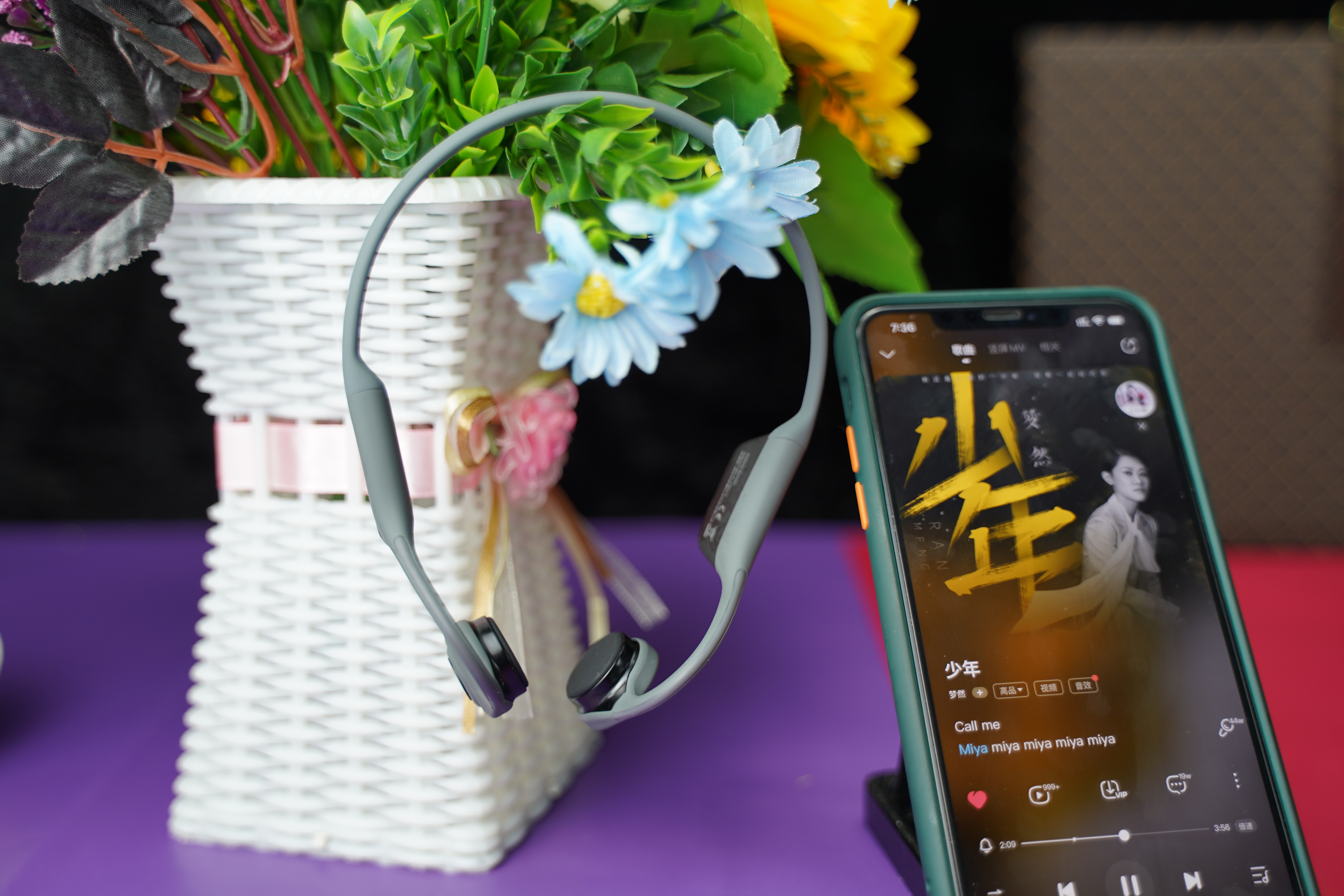 轻便，不伤耳。再遇nineka（南卡）runner骨传导耳机