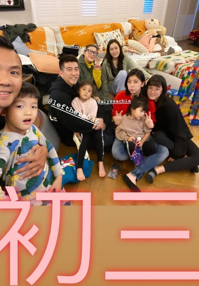 修杰楷陈建州一起带娃，咘咘求亲亲，飞飞却只想举高高，不解风情