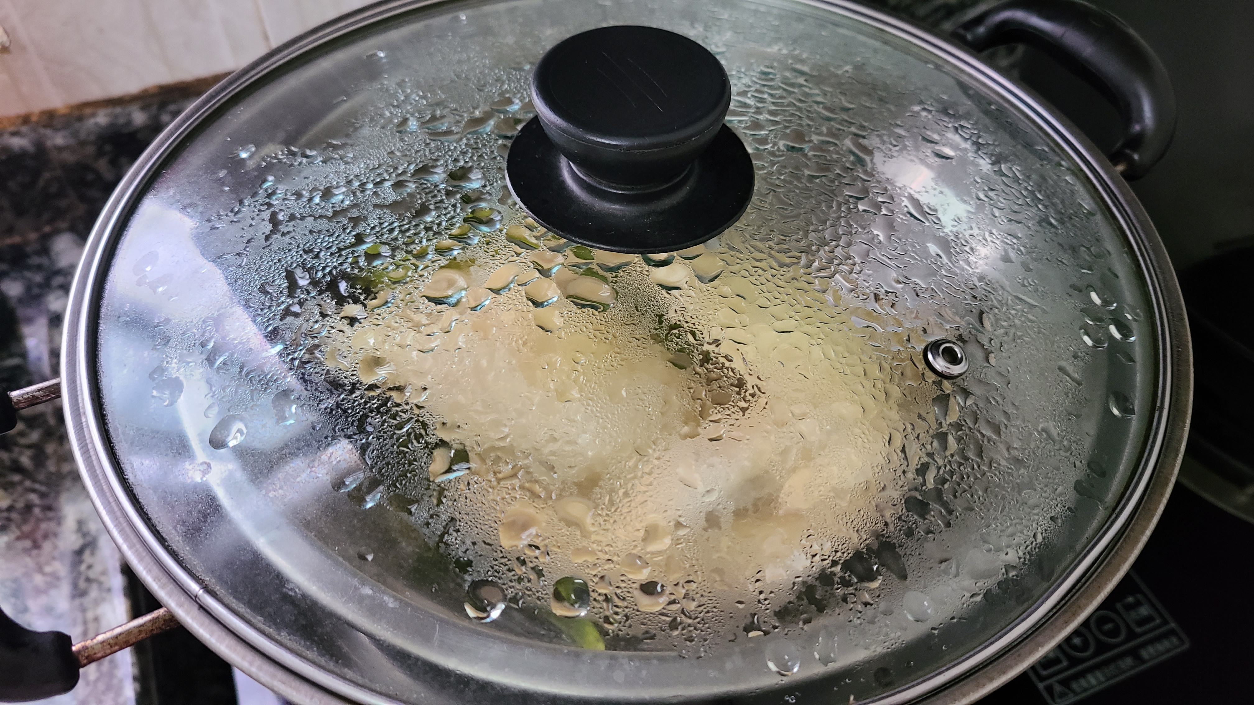 香味雞的做法，自從學會這道家常菜，我家經常吃，太香了