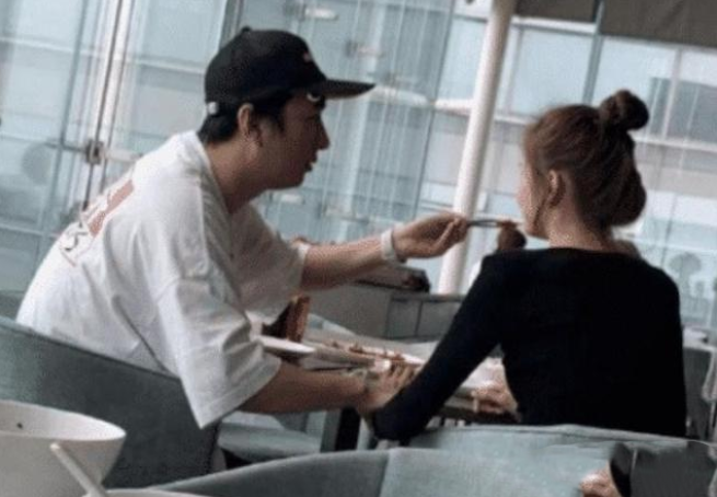 王思聪换了十几个女友，却为何没人说他是渣男