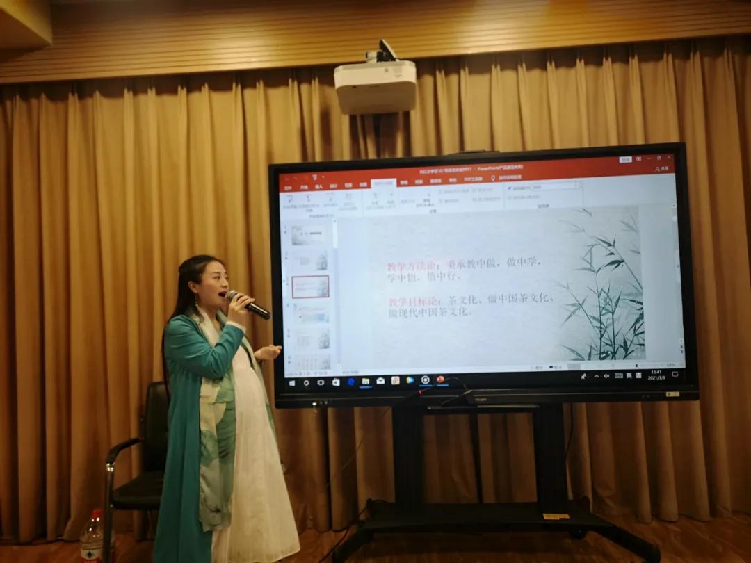 成都市双流区九江小学丨巾帼心向党 奋斗新征程