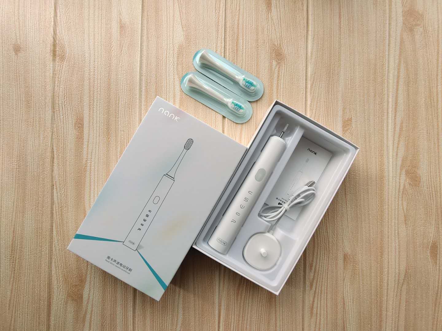 充一次电用一月，南卡Shiny电动牙刷让我彻底告别电量焦虑症