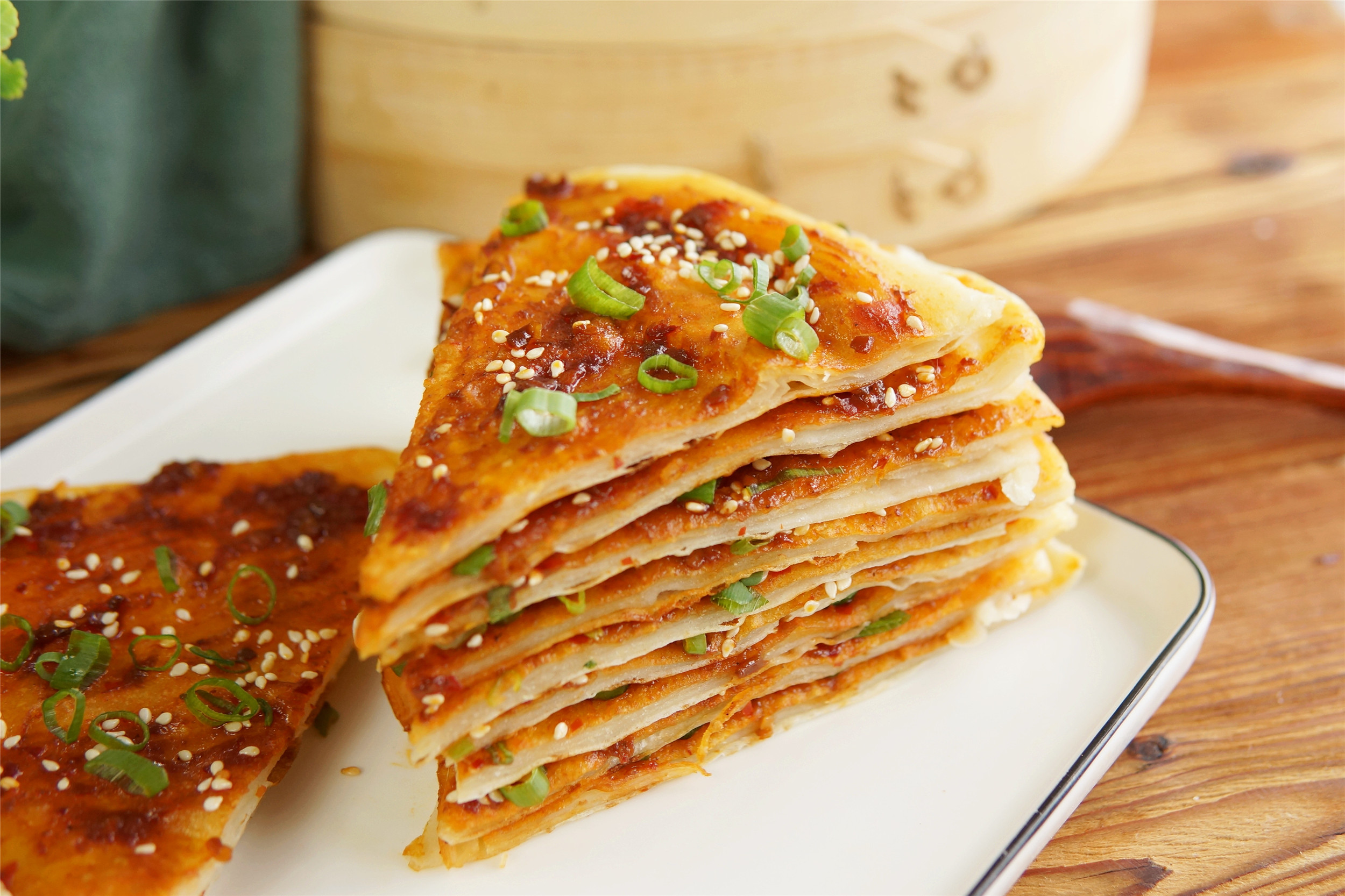 太板一号美食资讯路边摊超火的酱香饼没想到做法这么简单酥香味美都来