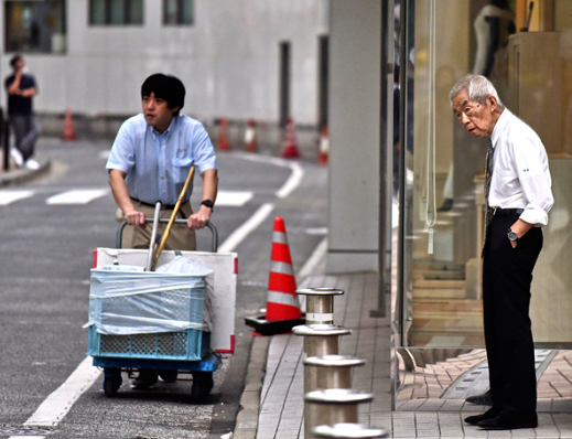 日本发布关键数据，给各国敲响警钟，专家：中