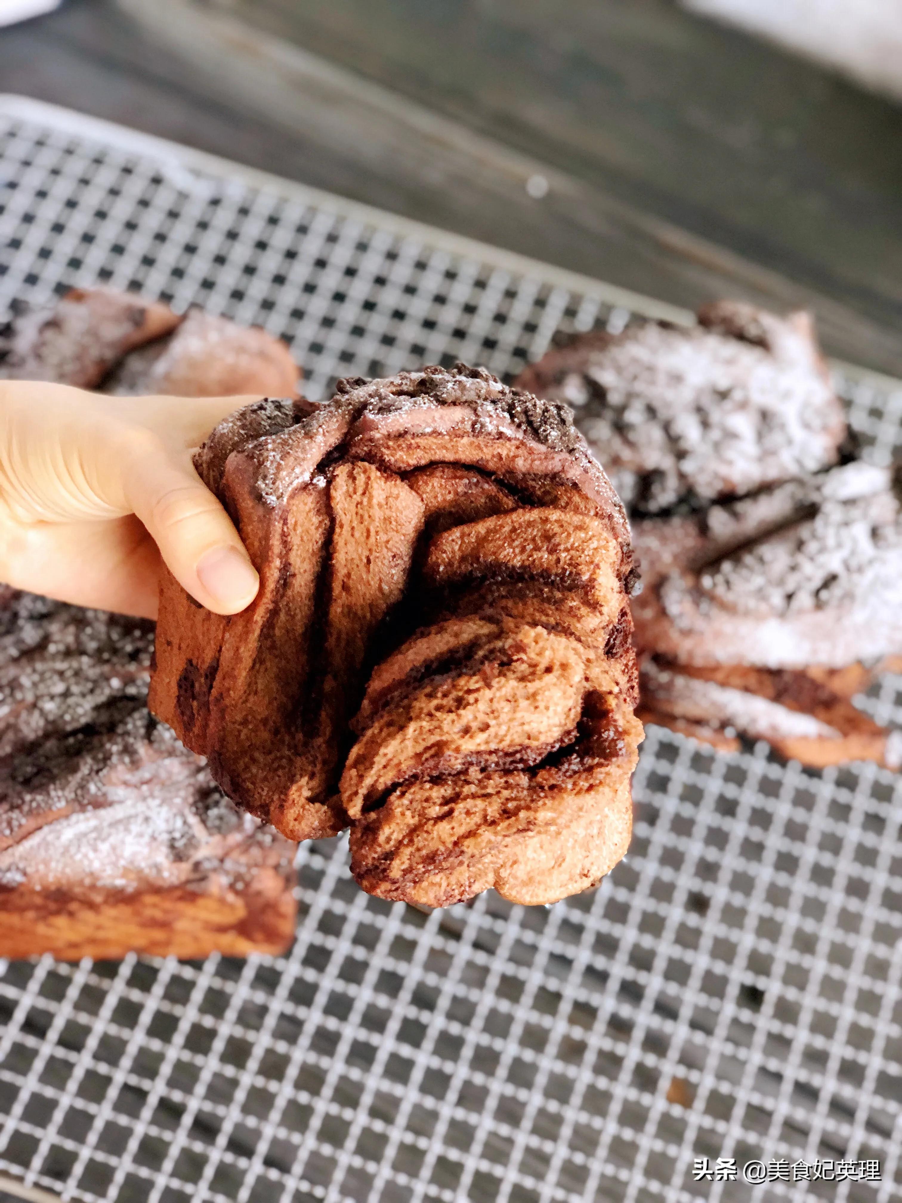 网红面包自己在家就能做！仅需一次发酵又香又软，再也不花高价买