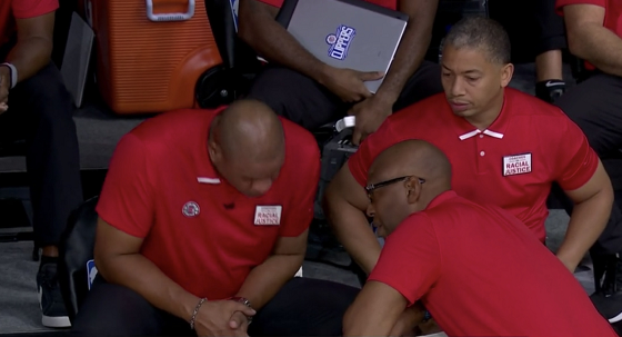 掉鏈子組合！老河流經歷與快艇歷史完全吻合，難怪又要被翻盤？-黑特籃球-NBA新聞影音圖片分享社區