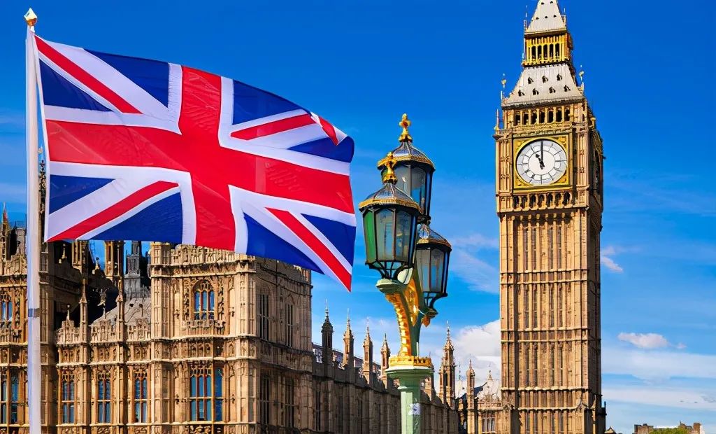 无耻！英国竟然如此报复中国，拒绝驻英大使进入议会大厦