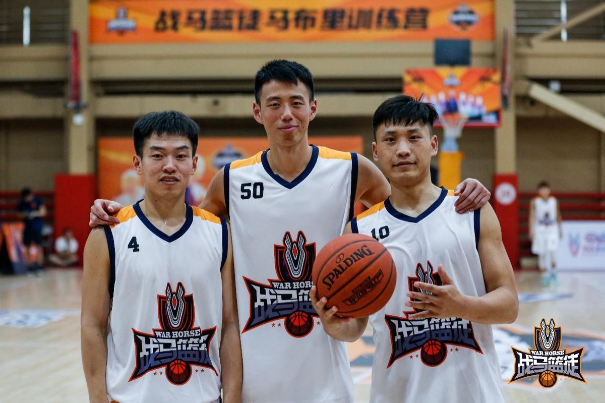 最光輝的時刻，激勵他們更加奮起的鬥誌和青蔥歲月的激情。期待師徒二人再相見時能有更多動人的故事。對於這些來自CUBA的年輕人來說，這裏完全按照職業隊的日常——訓練專業，就是現在