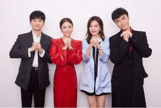 赵薇林心如罕见同框，两人状态太好了，端庄和大气的魅力很撩人