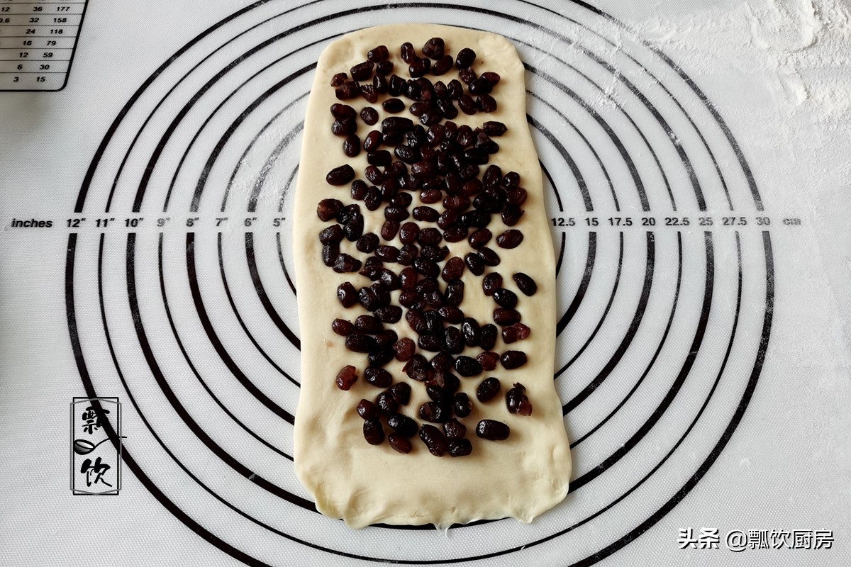 闺蜜们都喜欢的面包，既甜又香，配杯牛奶，当早餐一顿一个，特棒