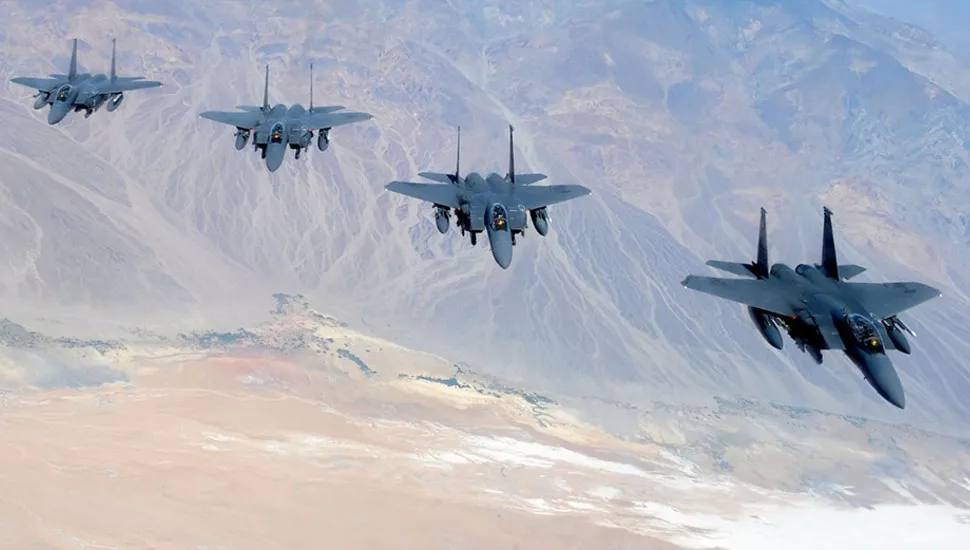 美军走“回头路”？最强三代半F-15EX重出江湖，对中国意味着什么