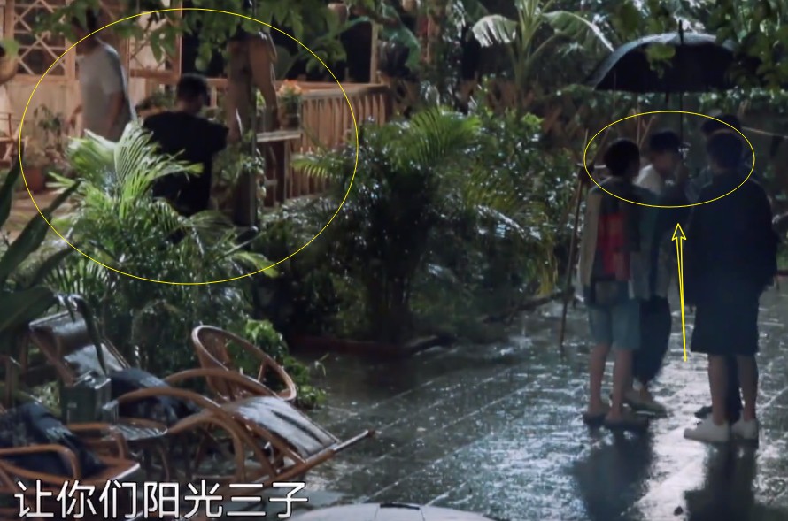 告别《向往4》，汪苏泷踏出蘑菇屋大门后，笑容消失不见了