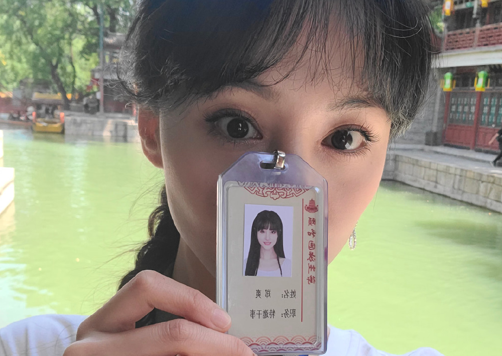 郑爽收到前商务团队律师函，霸气回怼被粉丝夸