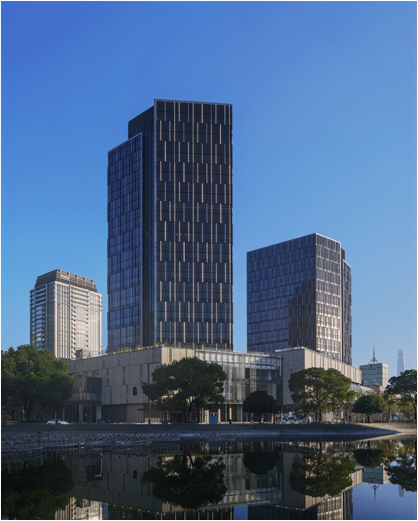 淮海中路新天地地区精品商务楼宇掠影之十一无限极大厦