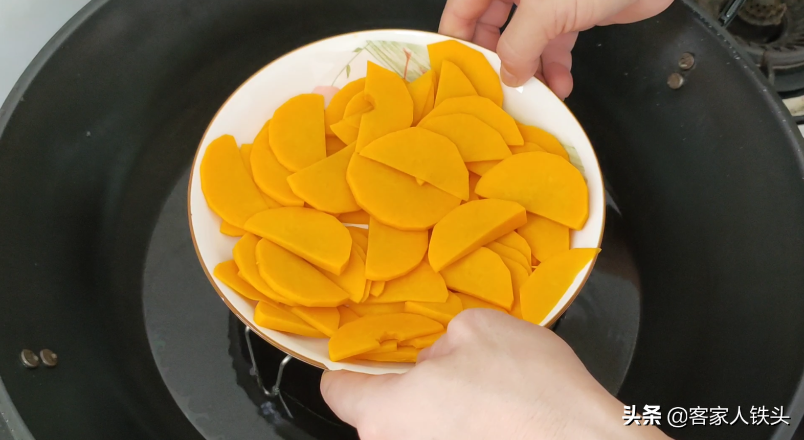 天冷吃什麼早餐好？ 試試一款客家傳統的南瓜發粄，簡單營養又好吃