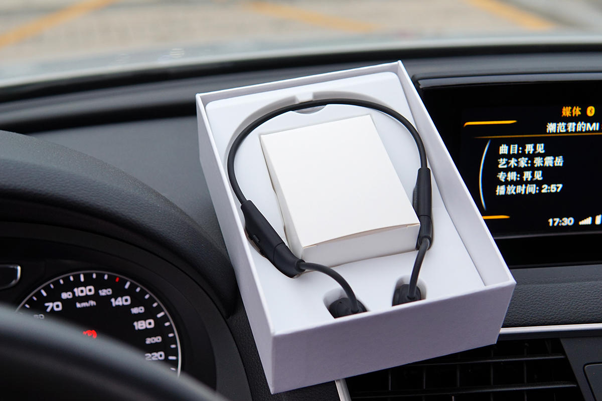 运动耳机怎么选？当然还是骨传导，上手南卡Runner CC II