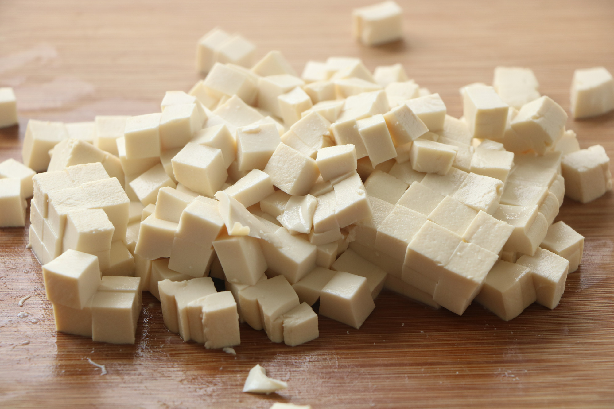 適合冬天吃的一道菜，營養豐富，做法簡單，而且孩子老人都愛吃