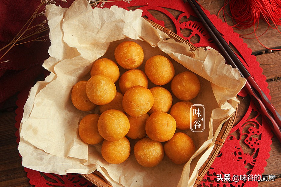 過年必備的炸丸子，家家都能做，不用一滴水，香甜軟糯倍儿好吃