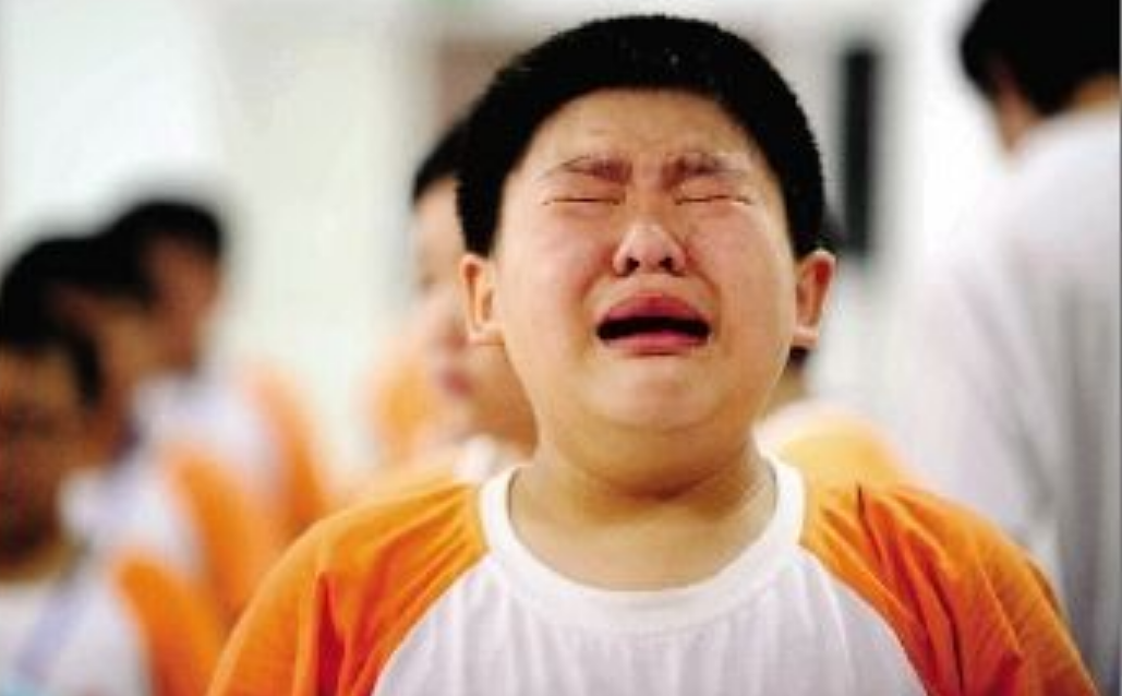 姐妹俩一个每天吃“猪肉”，一个每天吃“牛肉”，5年后差距了得