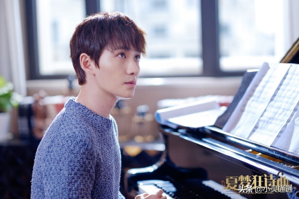 是不是感觉朱一龙好久没消息了？原来是悄悄攒