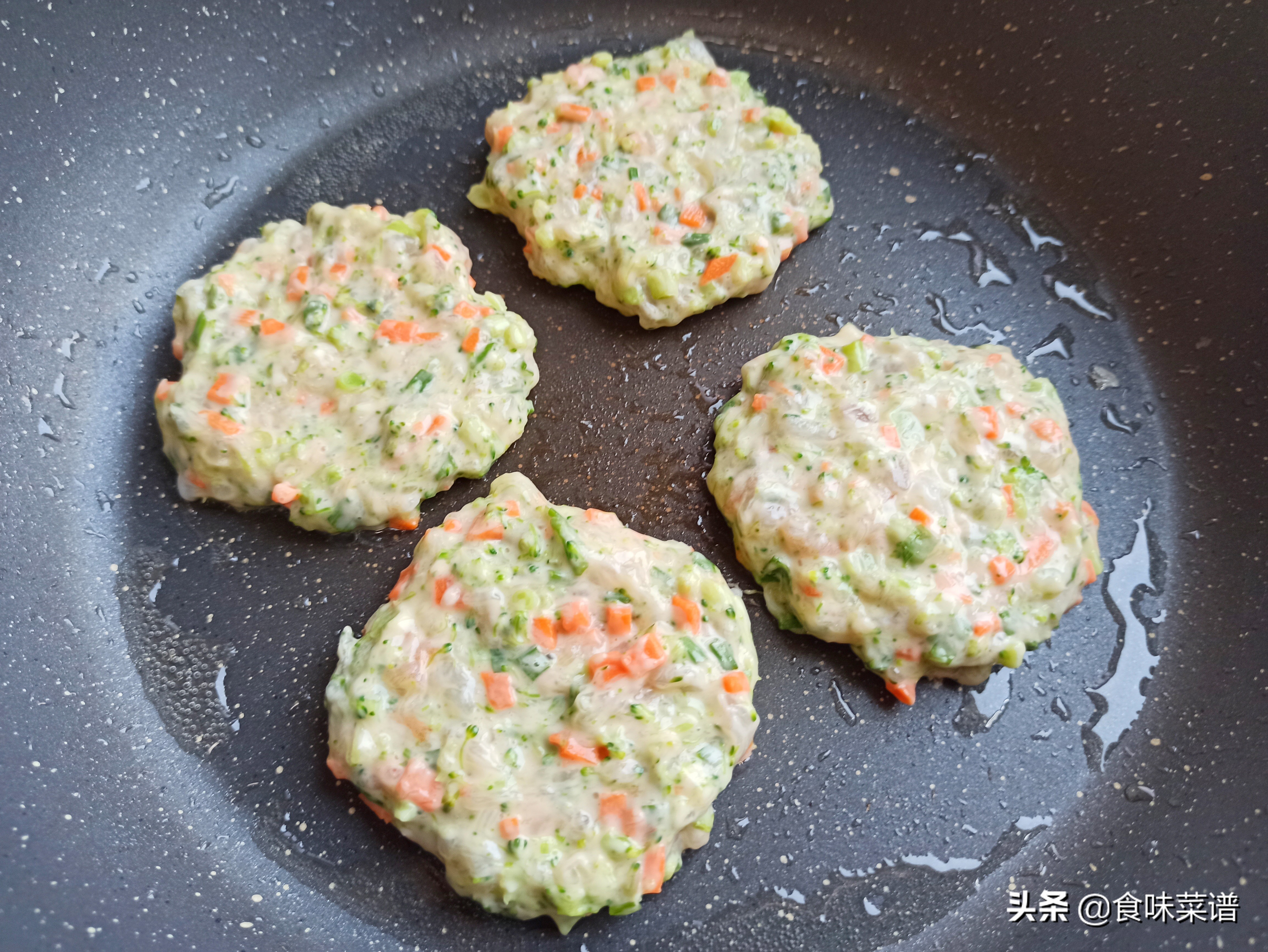 虾仁最好吃的4种做法，步骤简单，鲜嫩美味解馋，很适合新手学习