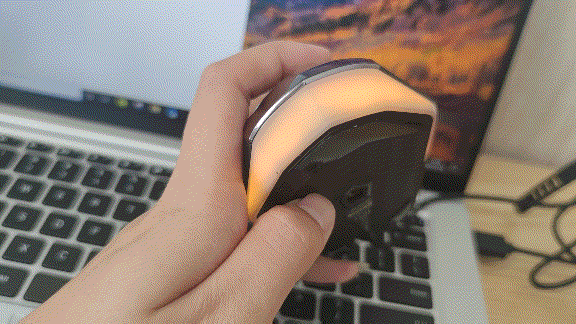 达尔优A970，机械黑武士游戏鼠标轻上手