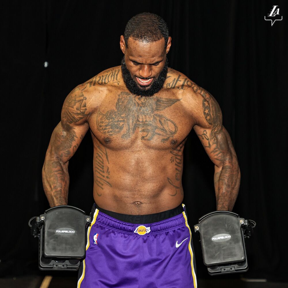 ä»éº¼ææ³ï¼ è´çå¾JRæ ¼æèªè²¬ï¼è©¹å§æ¯ååºè¡¨çï¼æ²æ ¼ç¾ä½ éåäº