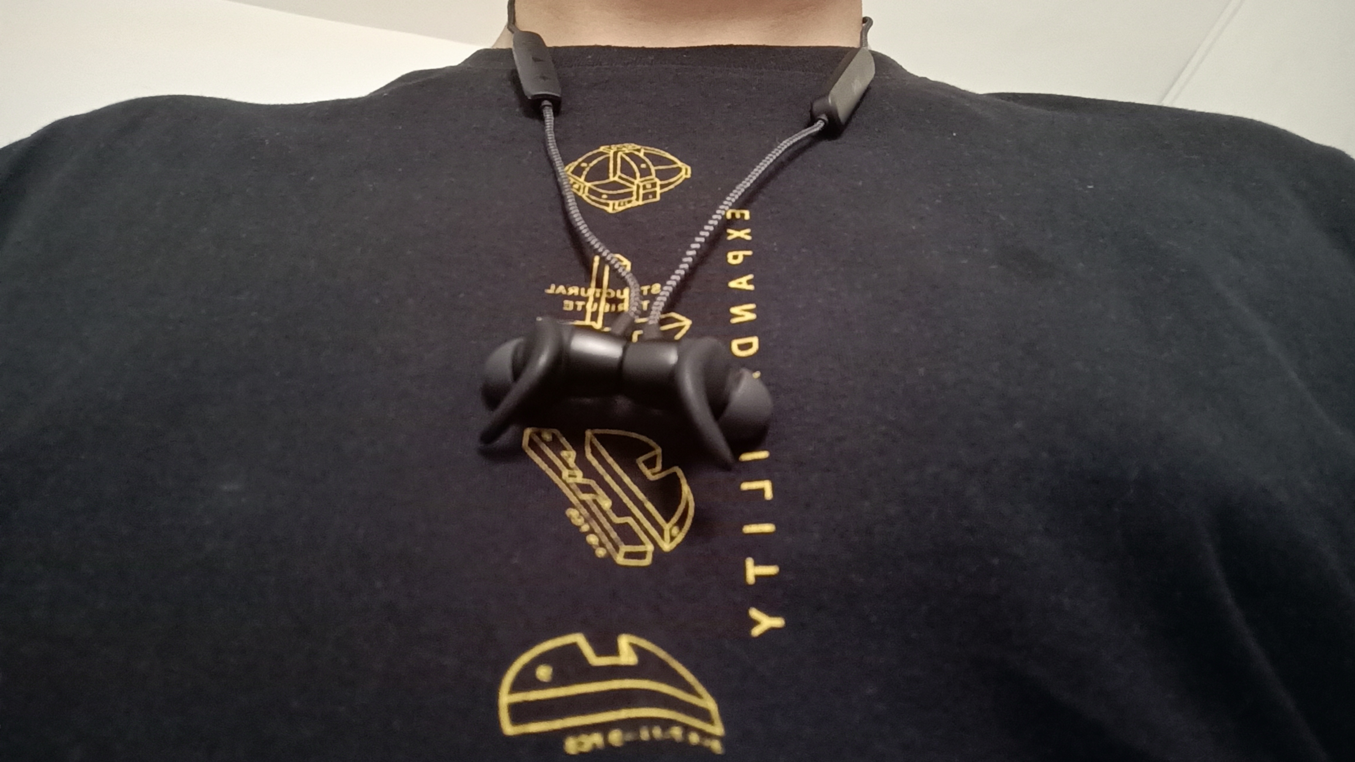 不忘初音，匠心依旧，HIK Z1S让运动无线精彩