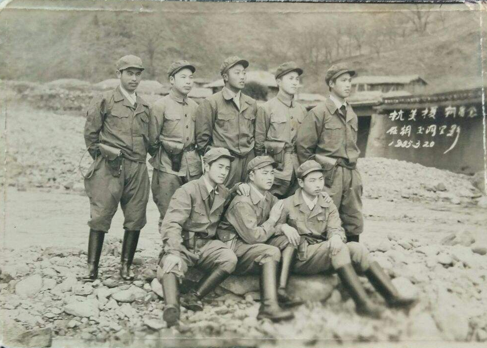 抗美援朝点将主帅，毛主席两次换人，彭德怀为