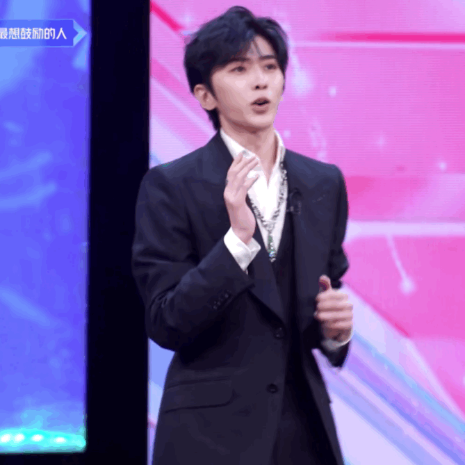 " chase after light elder brother " , dancing of Dou Xiaodu honest is poor, I want to nod an assist to him